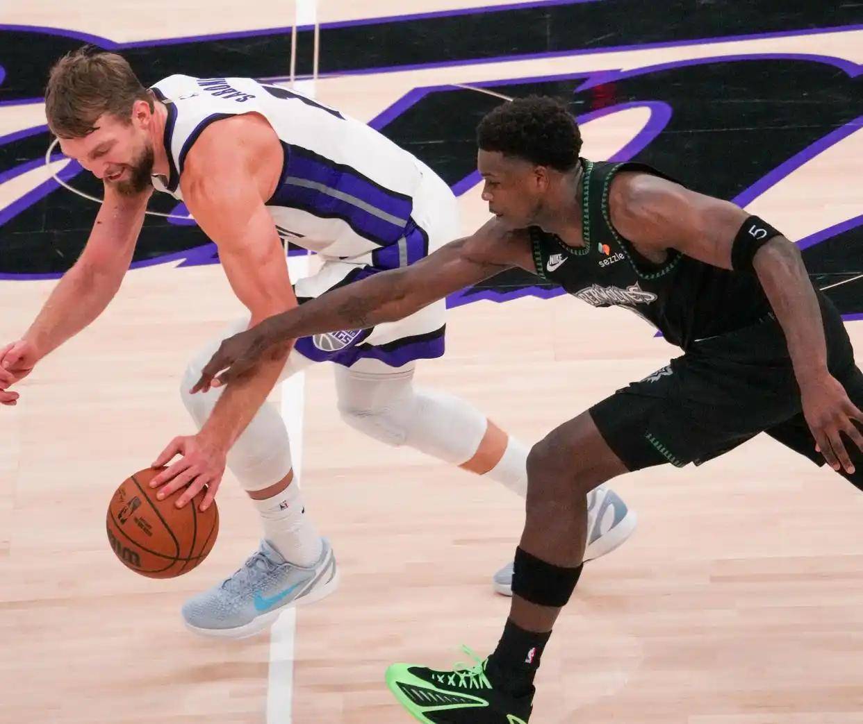 开云官网包含里程碑夜马赛外线爆发，NBA常规赛今晚刷纪录，信心回归，赛季目标并未改变的词条