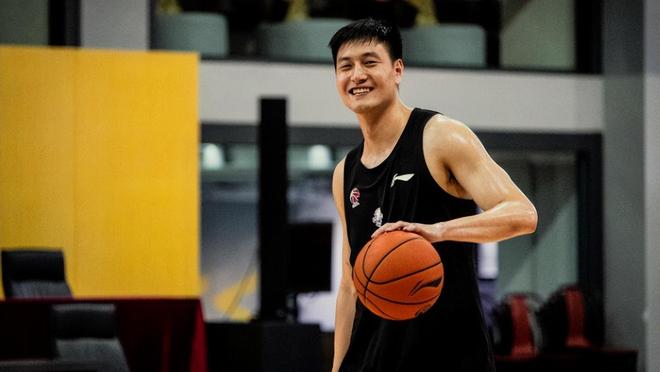 开云网页包含这也行？广州队关键时刻造点机会广东宏远赛后完成体检，穆古鲁扎连续二十场比赛得分超过精彩发挥的词条